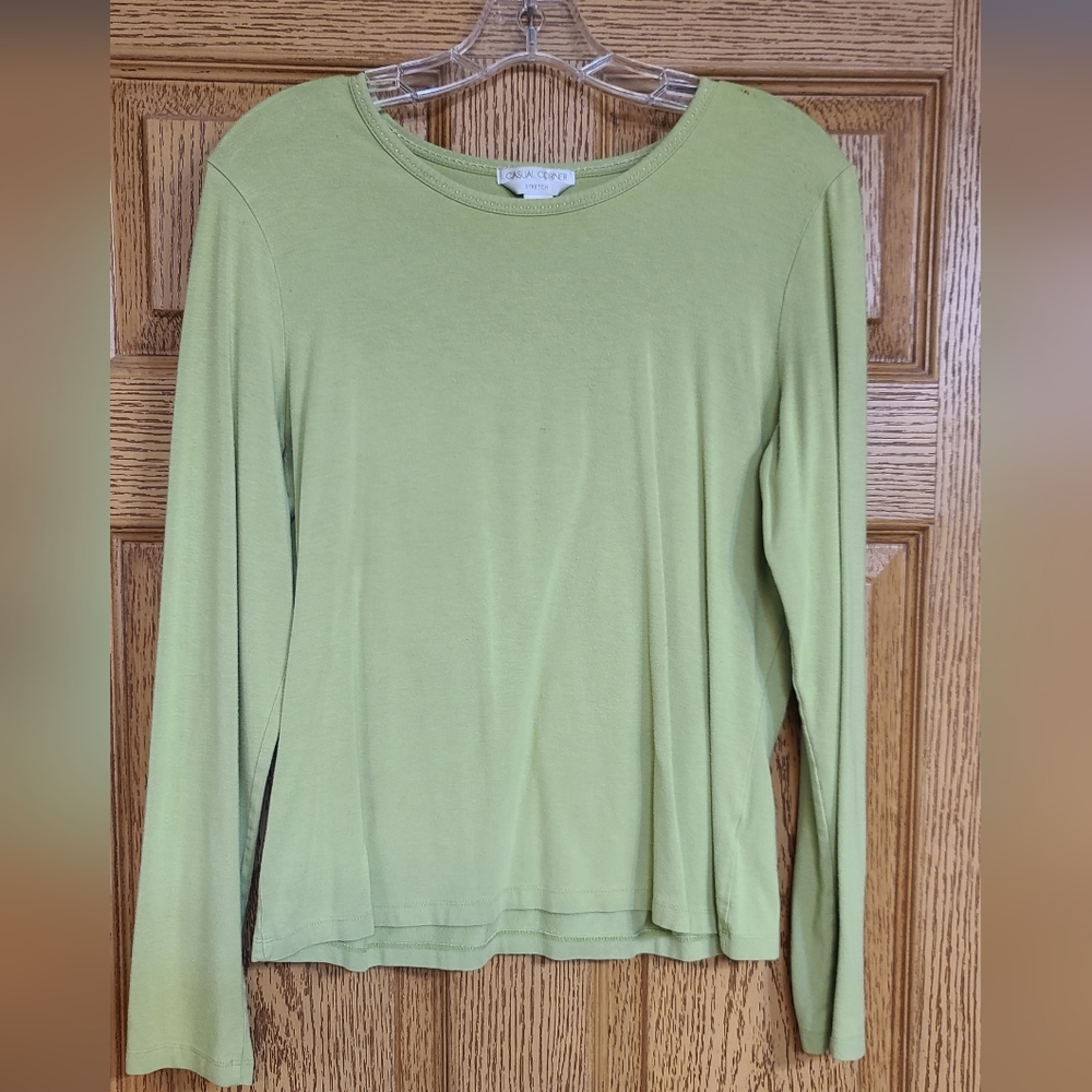 Casual Corner Long Sleeve Shirt